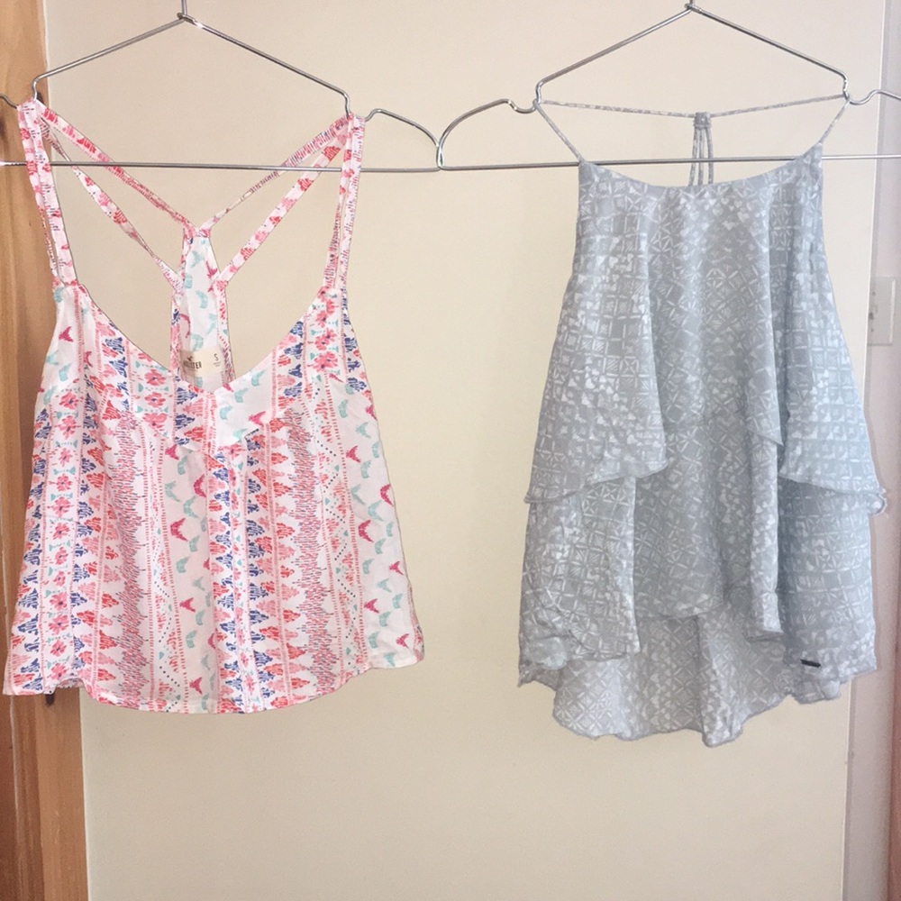 Hollister BUNDLE 3 TOPS